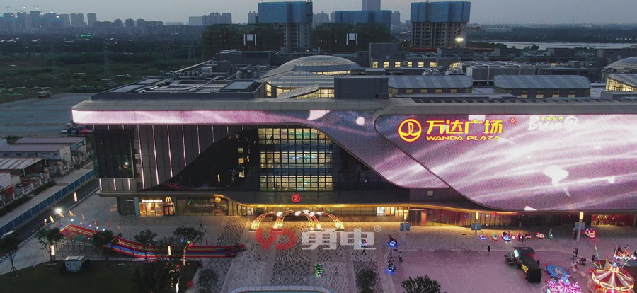 武漢東西湖萬(wàn)達廣場(chǎng)-PC中文2.jpg