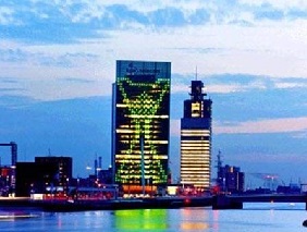 荷蘭照明新地標！荷蘭皇家KPN電信大廈的融景打造！